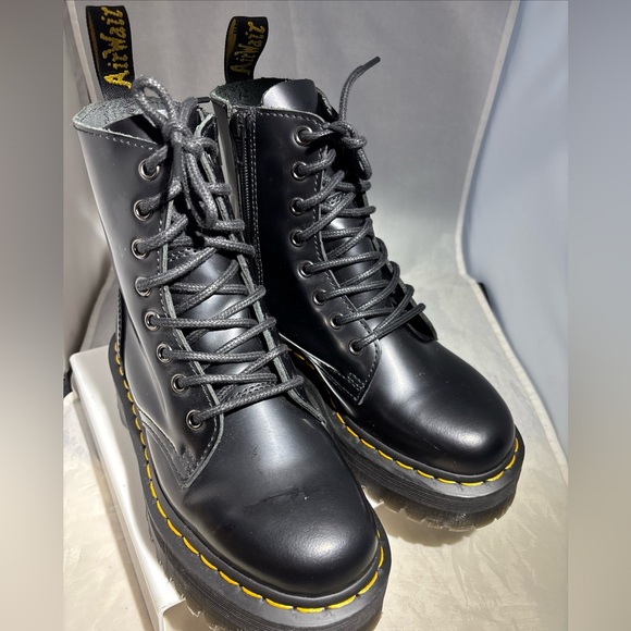 Dr. Martens Other - Dr. Martens Black Lace-Up Boots Jadon M5 W6